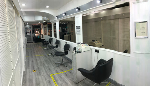 Ritz Hair & Beauty Salon